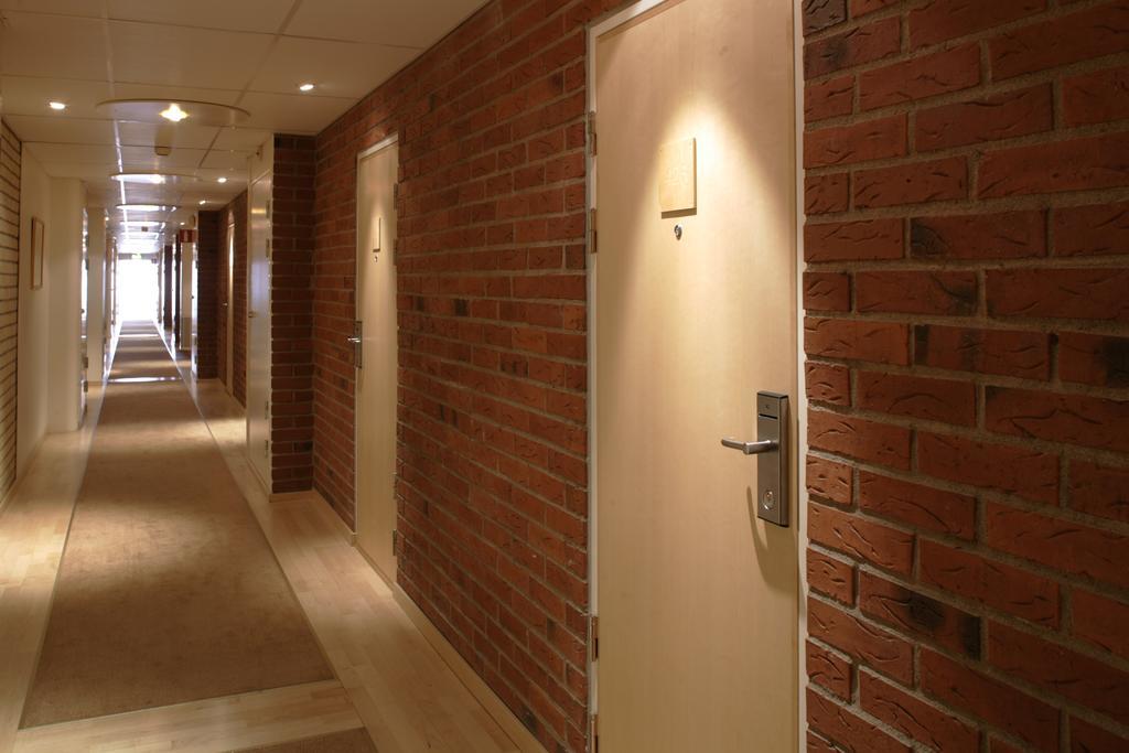 Hotel Uppsala Buitenkant foto